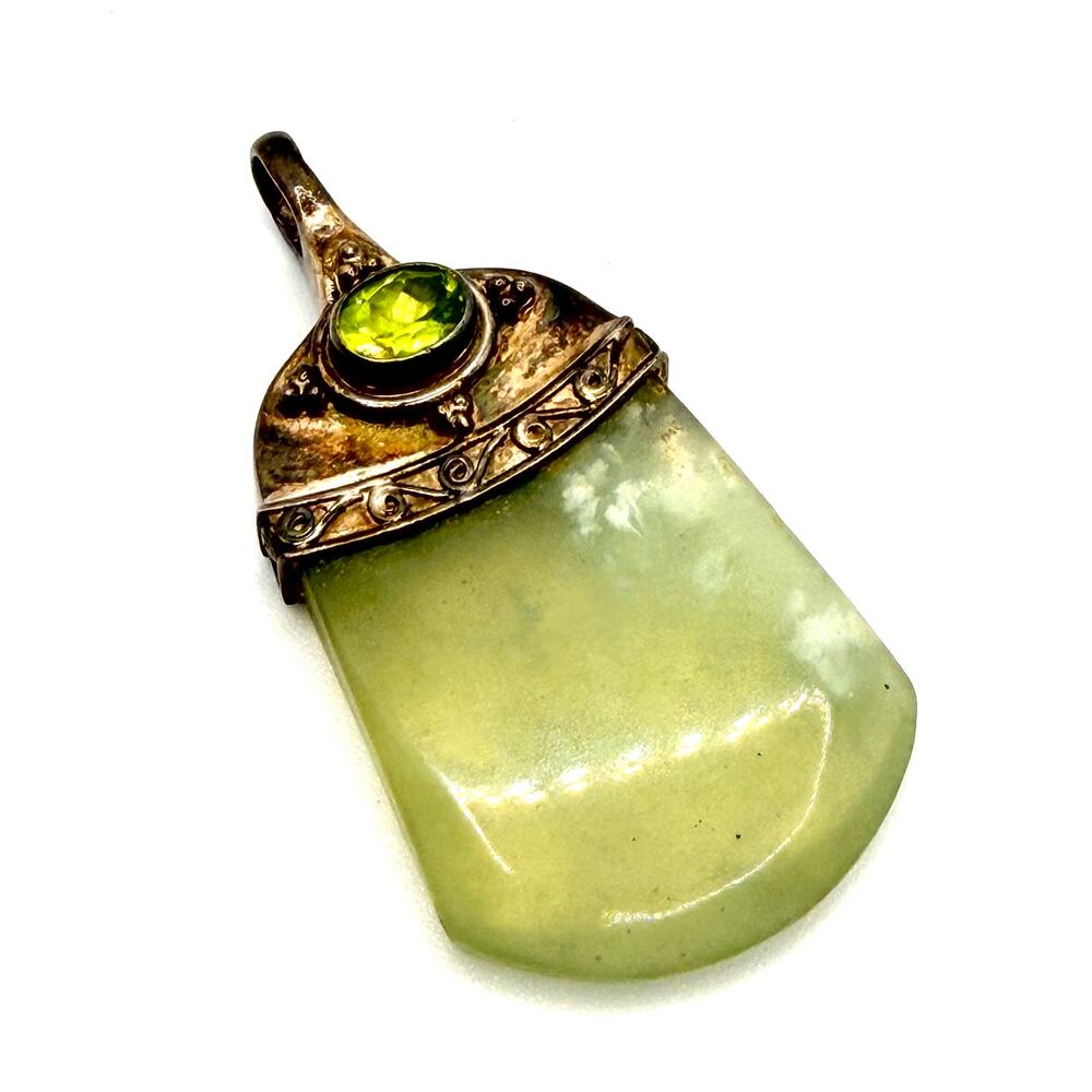 Vintage Y2K Signed Sajen Green Sterling Stone Peridot Pendant